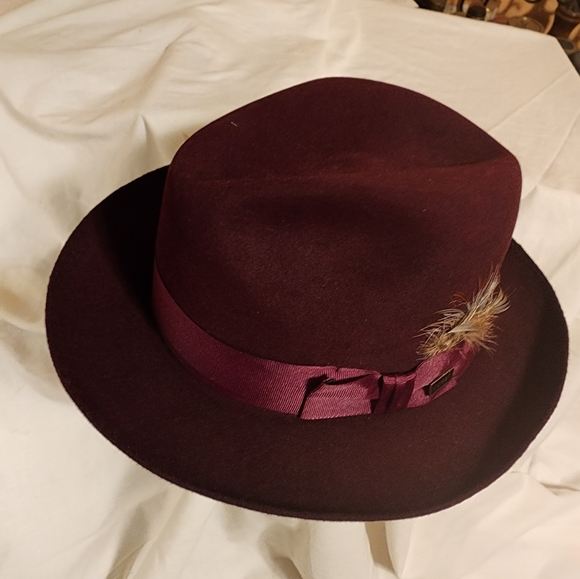 HAT Mens Preowned DOBBS  color Merlot size 7 3/4 with Hat Box - Picture 2 of 8